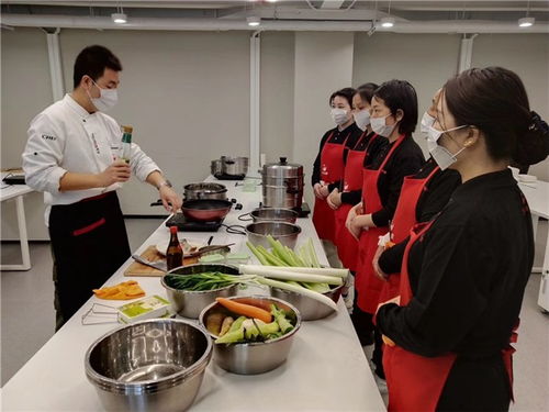河源餐饮管理市场前景展望 机遇与挑战并存的多彩画卷